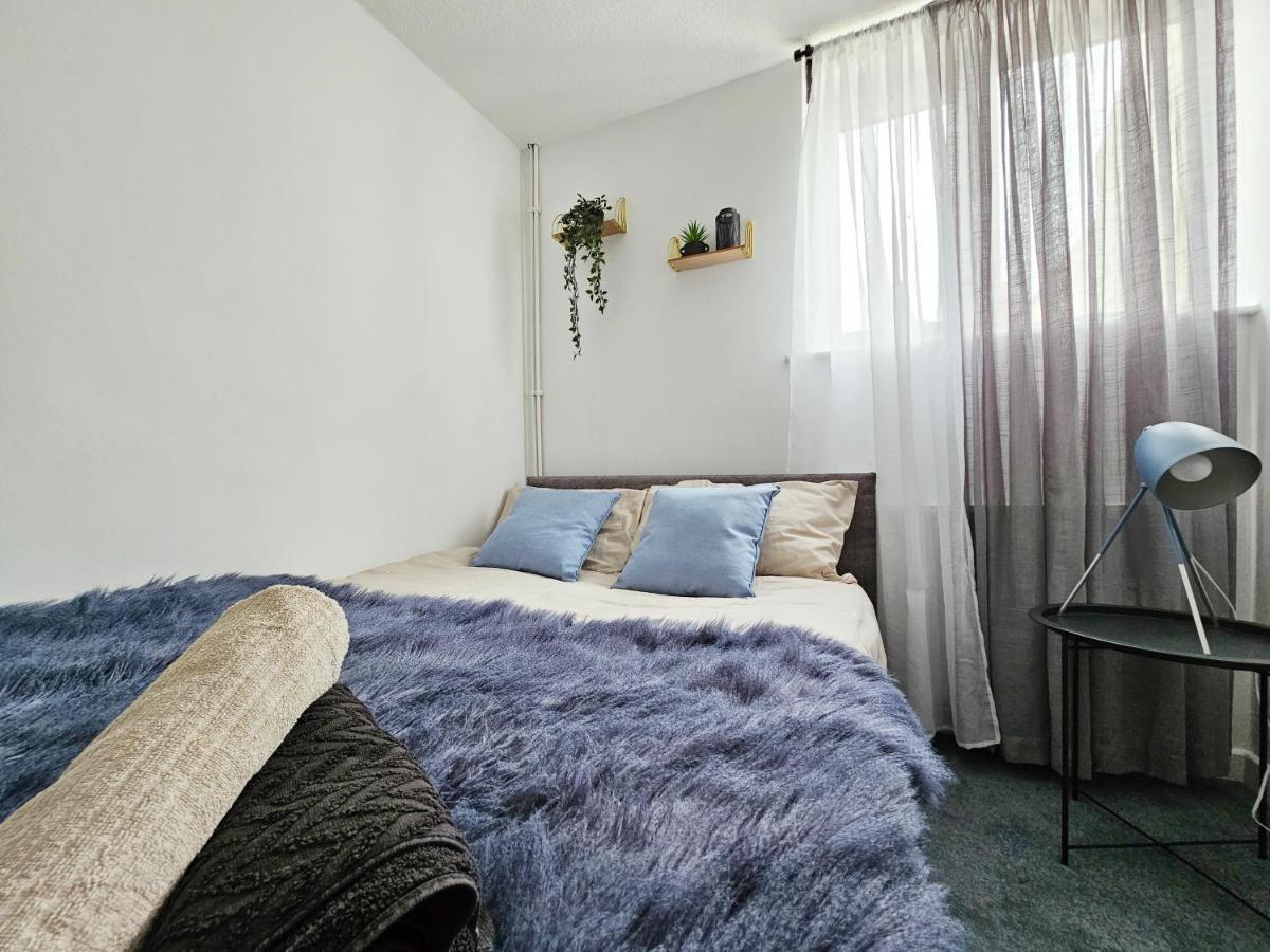 Guest House - Close To All Amenities Нортхемптон Экстерьер фото