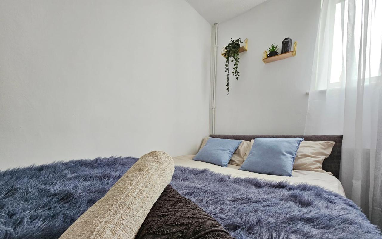 Guest House - Close To All Amenities Нортхемптон Экстерьер фото